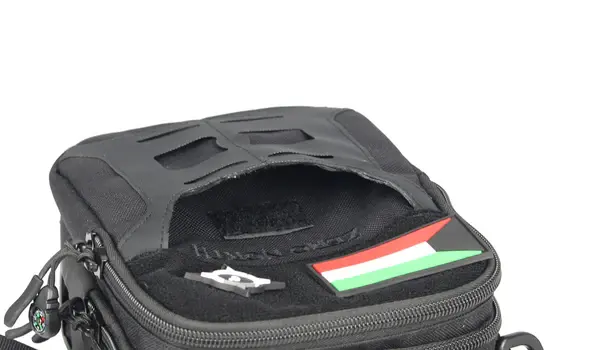 Mini-sling_bag_10.webp