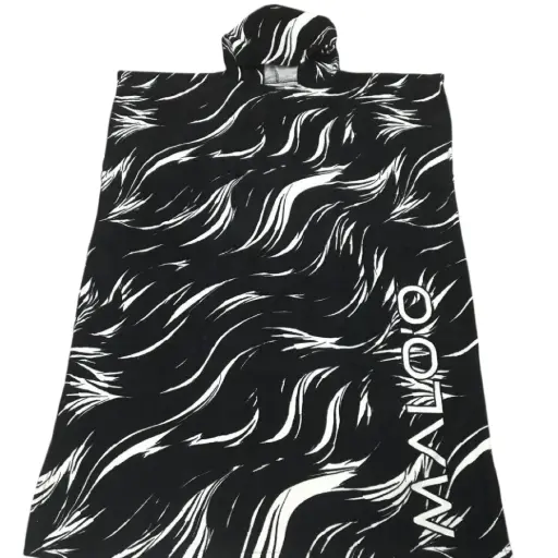 Malo'o - Surf Poncho (Black)